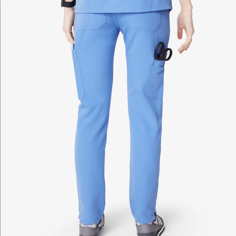 Figs Yola skinny scrubs pant, XS petite ceil blue
